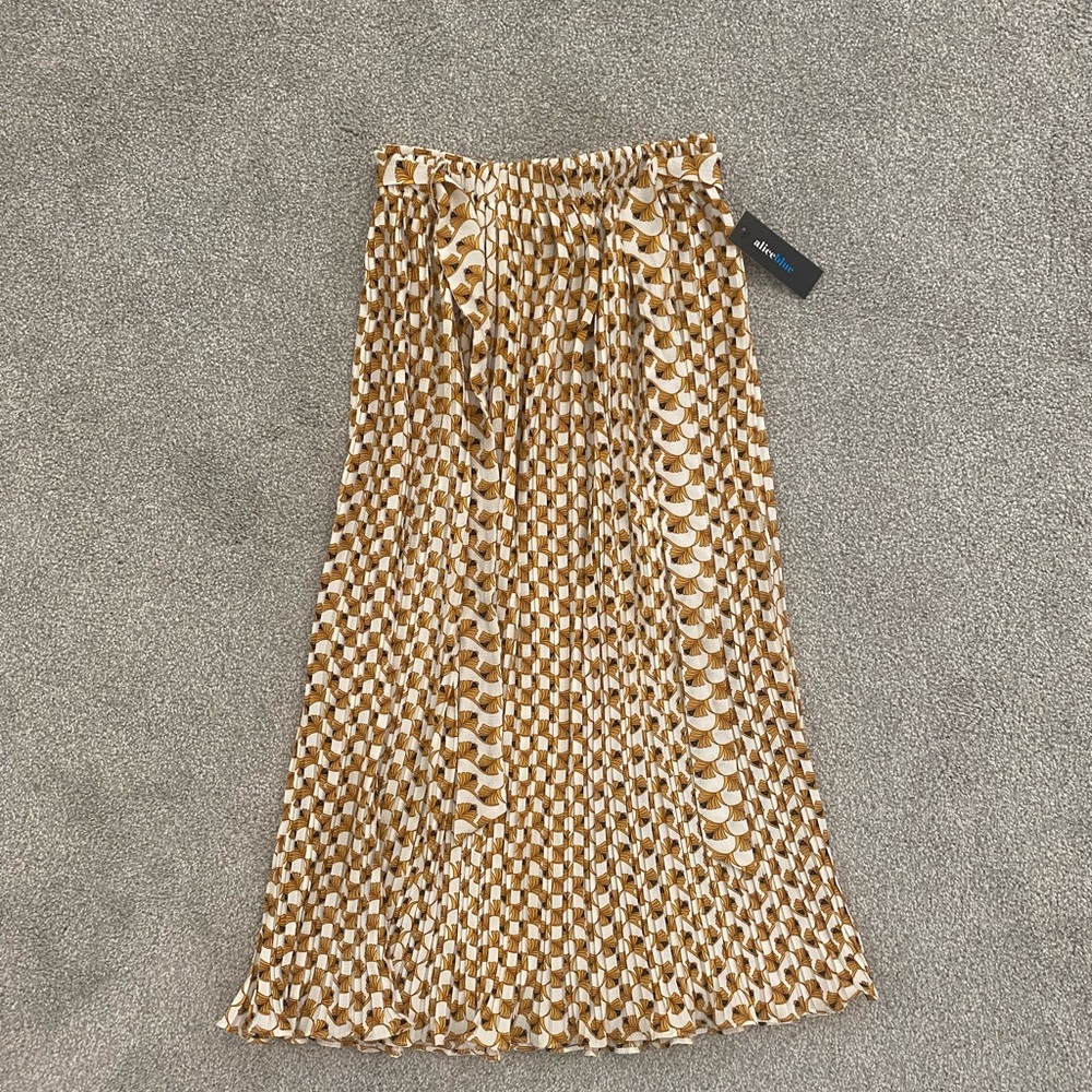 Alice Blue Tan and Cream Patterned A-Line Skirt